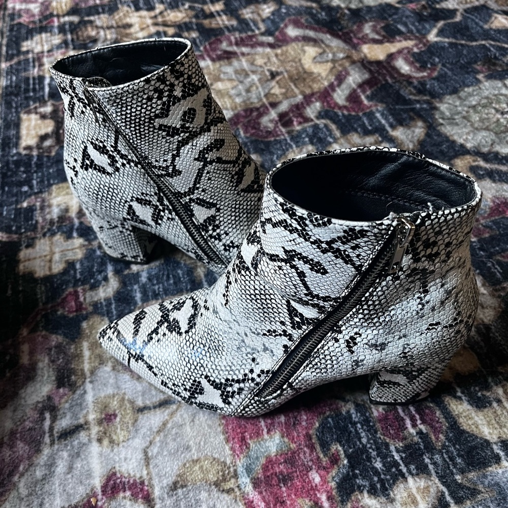 Women's Snakeskin Ankle Boots